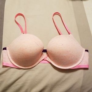 Victoria's Secret front closure push up bra